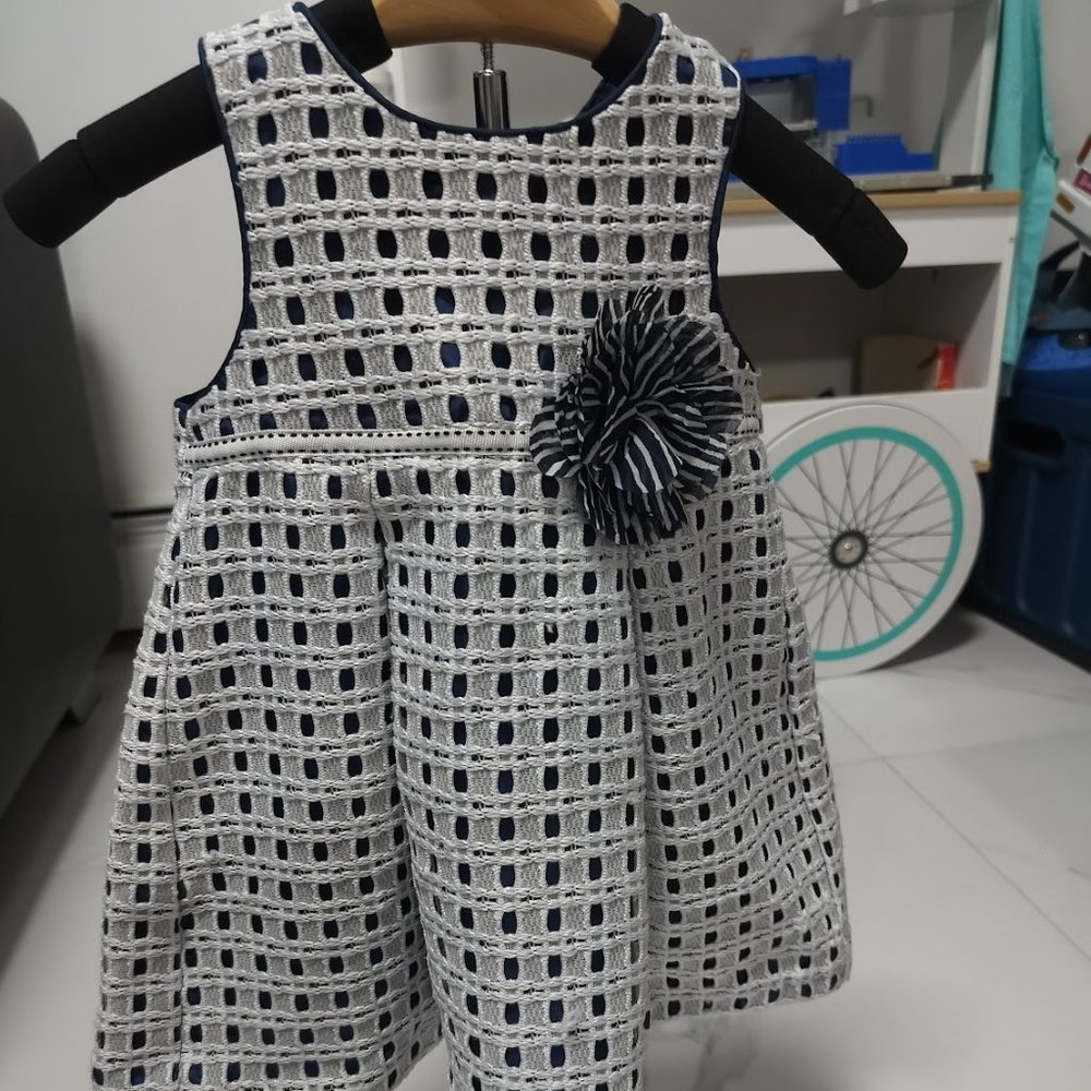 Selling a used Marmellata Dress Size 18 Months